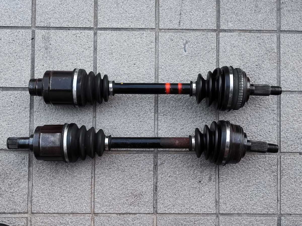 DC2 96スペック　インテグラ　タイプR 純正　ドライブシャフト 2本セット DC2 '96 ドライブシャフト ドラシャ インテグラ DC2 ドライブシャフト