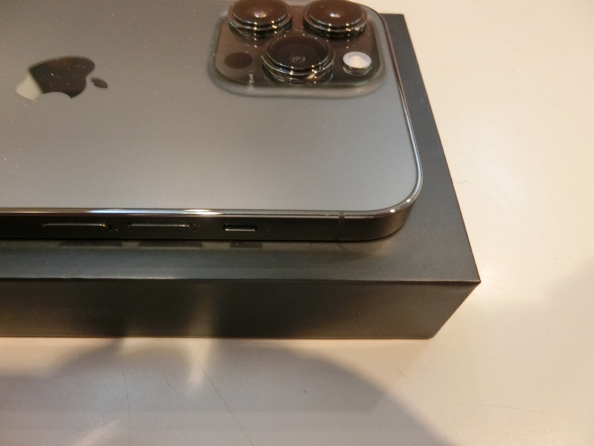 SIMフリー☆iPhone13 Pro 256GB グラファイト 超美品☆ iPhone 256GB 0