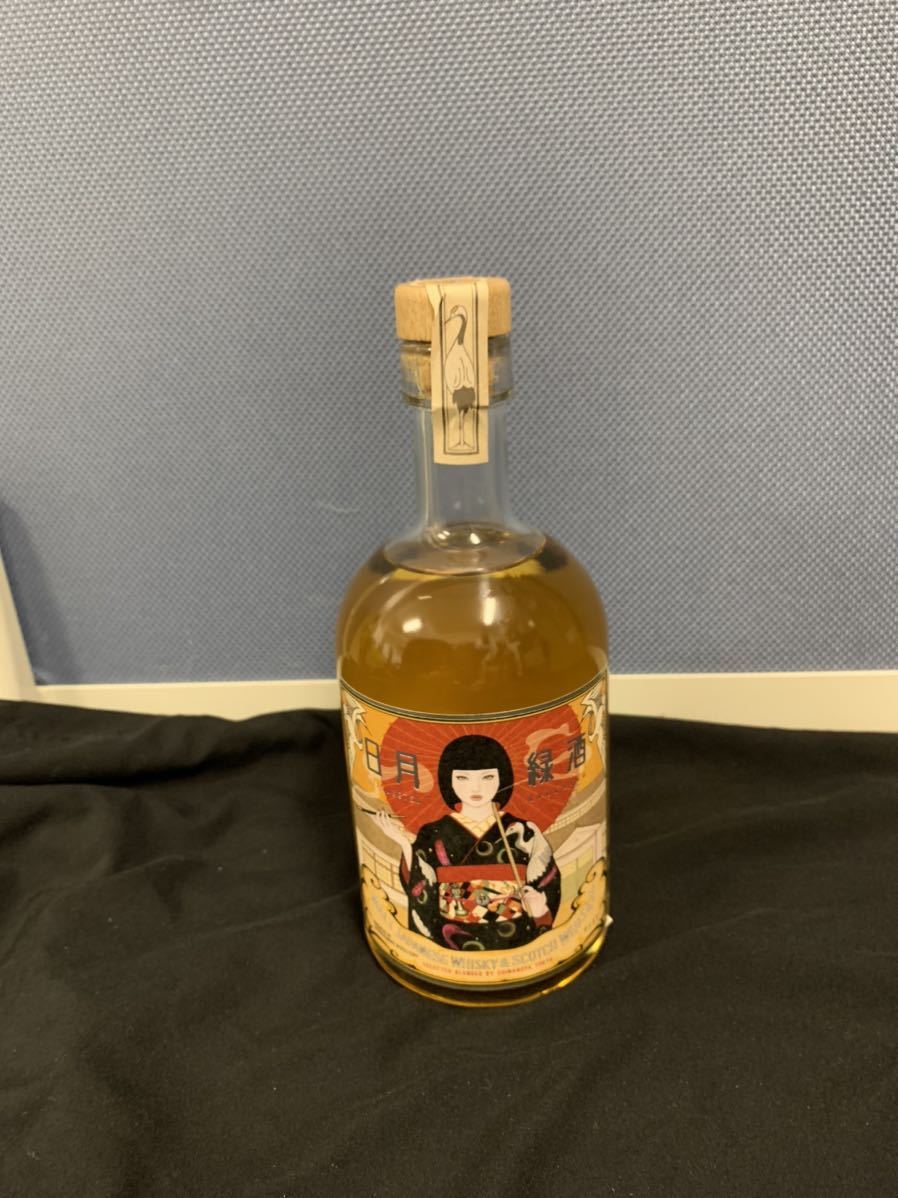 日月緑酒 信濃屋 ''煙管をくゆらすモダンガール''三郎丸 三郎丸蒸留所