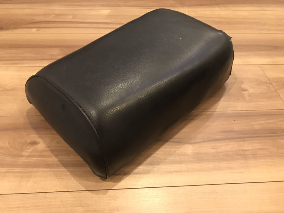 モトラ 純正シート