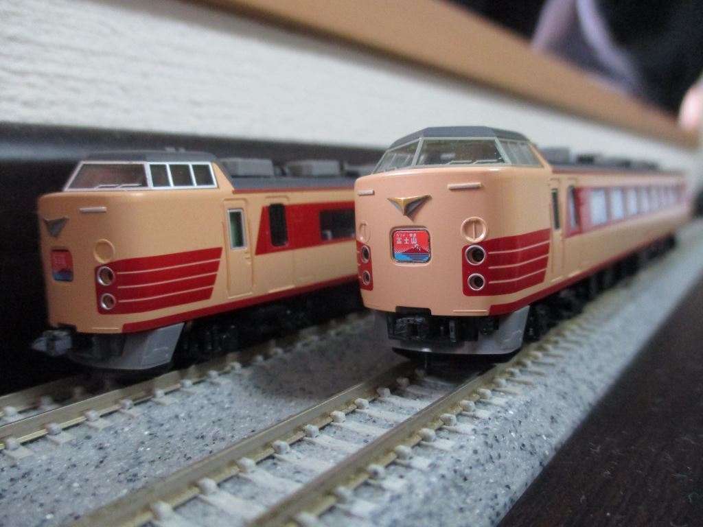 TOMIX HG 98601 JR189系電車（M51編成・復活国鉄色）セット 中古美品 