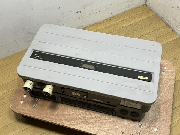 2402 omron オムロン KP55M-J4 ソーラー パワーコンディショナ KP55M