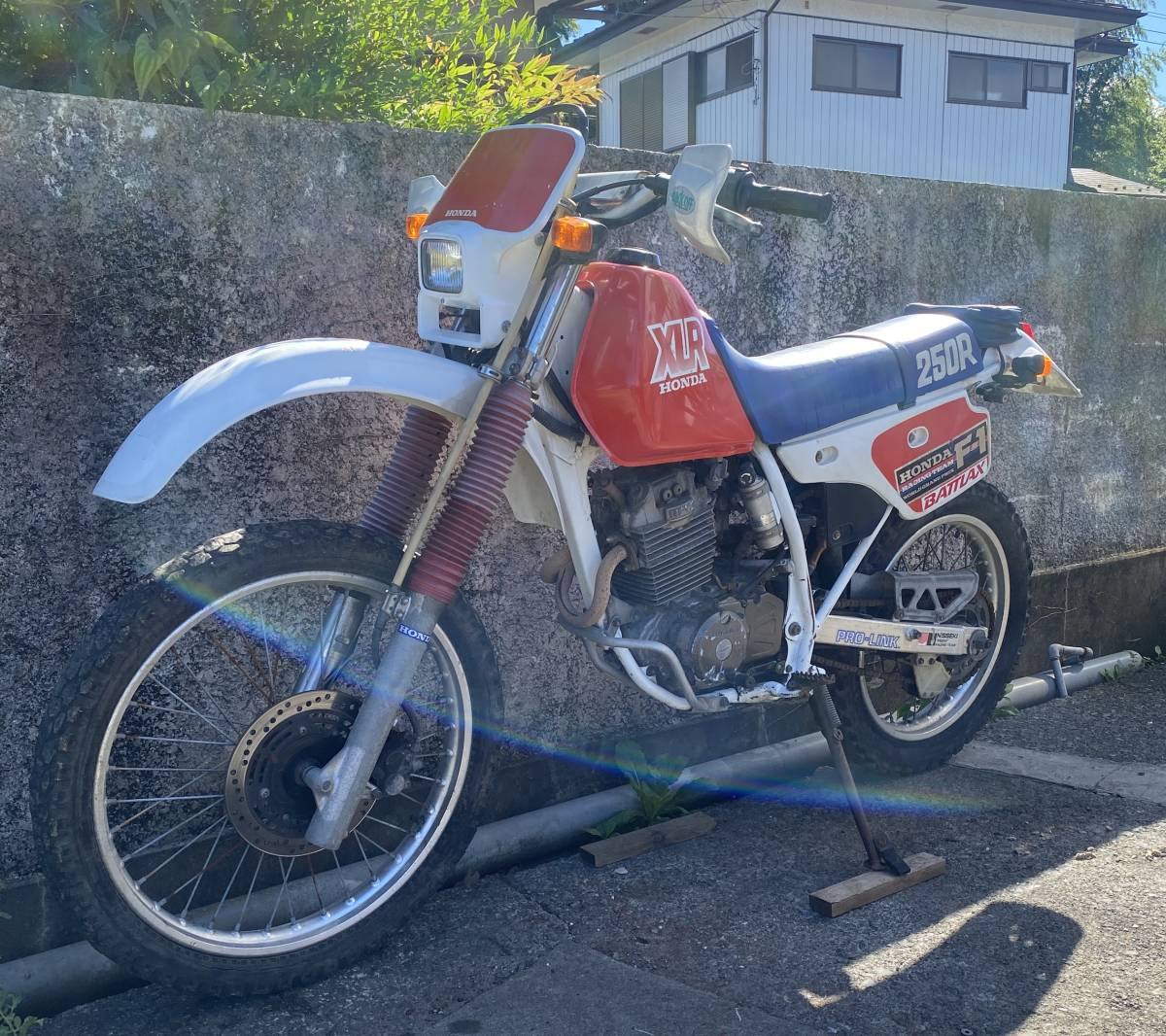 2206 ホンダ XLR250R MD20 希少 エンジン エンジン本体 キック下ります