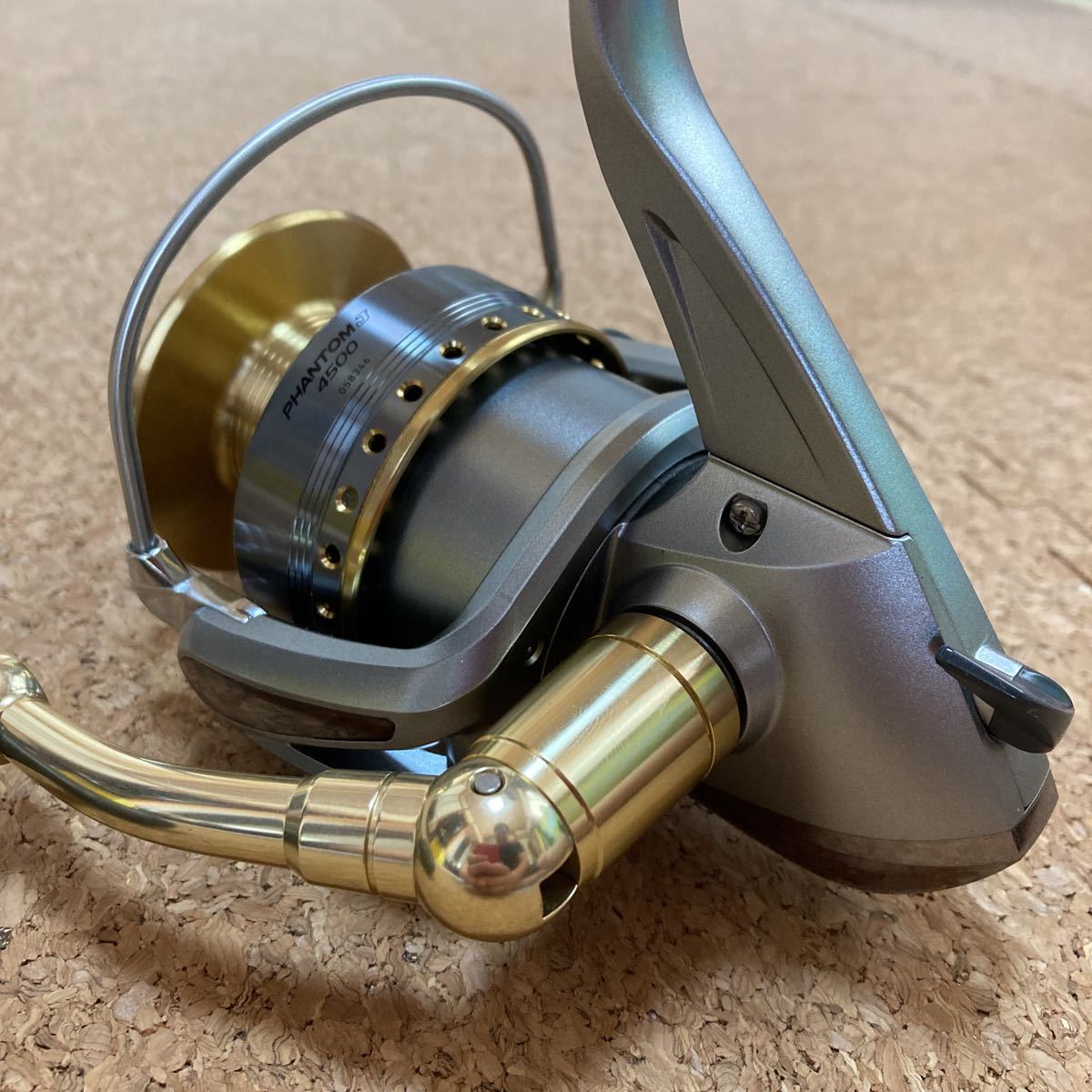 Daiwa PHANTOM J4500 スピニングリール 2個セット Daiwa PHANTOM J4500 スピニングリール 2個セット Daiwa PHANTOM J4500