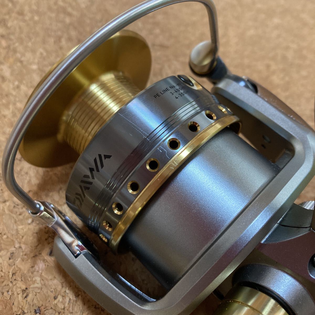 フィッシング Daiwa PHANTOM J4500 スピニングリール 2個セット