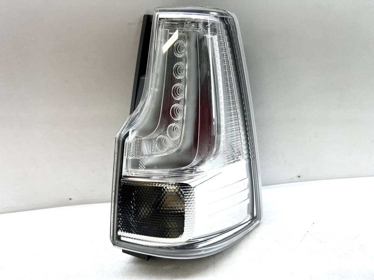お得，人気セール ソリオ バンディット MA36S / LED スズキ 純正 右 テールライト ICHIKOH D179 35650-81PC0 SOLIO BANDIT 4702(テールライト)｜売買されたオークション情報、yahooの商品情報をアーカイブ公開 - オークファン スズキ用