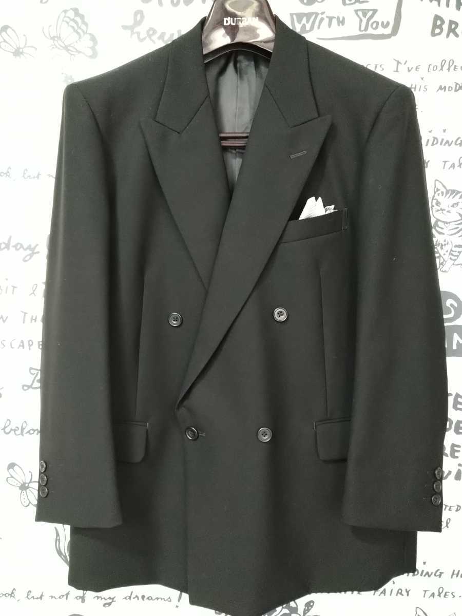 ニッケ（礼服｜スーツ・セットアップ）：メンズファッション | 公式オンライン通販｜フォーマル（喪服・礼服）専門 防しわレイヤードロング丈デザインブラウス＋テーパードパンツセットアップ＜大きいサイズ有＞〔Callarus〕 喪服・礼服日本製米沢織生地使用 PARISSIMA 略礼服は日本独自のフォーマルウェア？ YUKI 世界的ファッションデザイナーユマコシノが手掛ける、黒の世界。洗練 CARETTE ノーカラーアンサンブル米沢織 (17-722300) (5450 シングルスタンダードフォーマルE体キング御幸毛織 WORLD ９号・ブラック｜東京
