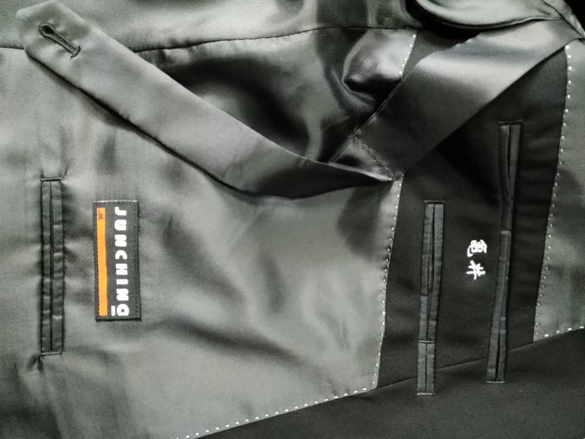ニッケ（礼服｜スーツ・セットアップ）：メンズファッション | 公式オンライン通販｜フォーマル（喪服・礼服）専門 防しわレイヤードロング丈デザインブラウス＋テーパードパンツセットアップ＜大きいサイズ有＞〔Callarus〕 喪服・礼服日本製米沢織生地使用 PARISSIMA 略礼服は日本独自のフォーマルウェア？ YUKI 世界的ファッションデザイナーユマコシノが手掛ける、黒の世界。洗練 CARETTE ノーカラーアンサンブル米沢織 (17-722300) (5450 シングルスタンダードフォーマルE体キング御幸毛織 WORLD ９号・ブラック｜東京