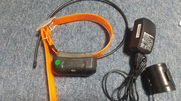 ガーミン DC40 中古 動作確認済み 充電器付き【 Garmin GPS アストロ 220 320 430 T5 DC50 ハンティング 狩猟 】
