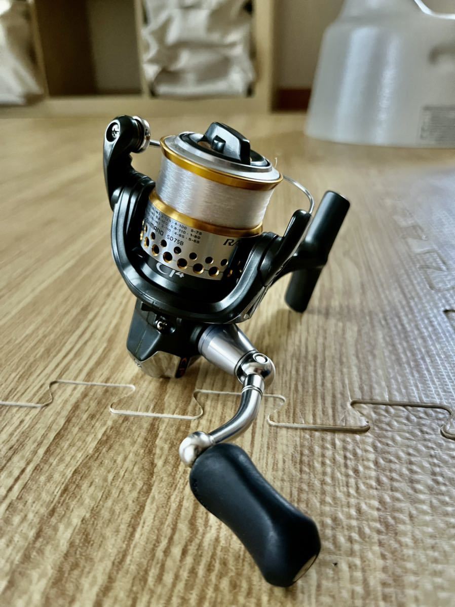 シマノ 09 レアニウム CI4 C2000S 中古 美品 シマノ C2000S SHIMANO