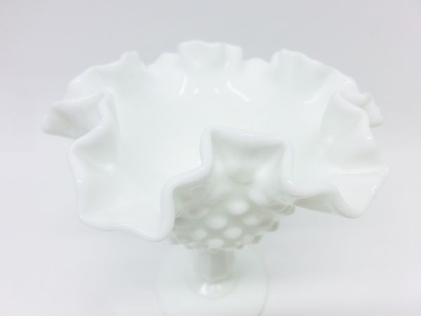 メルカリ ホブネイル Fenton 2026年最新フェントンフラワーベースの