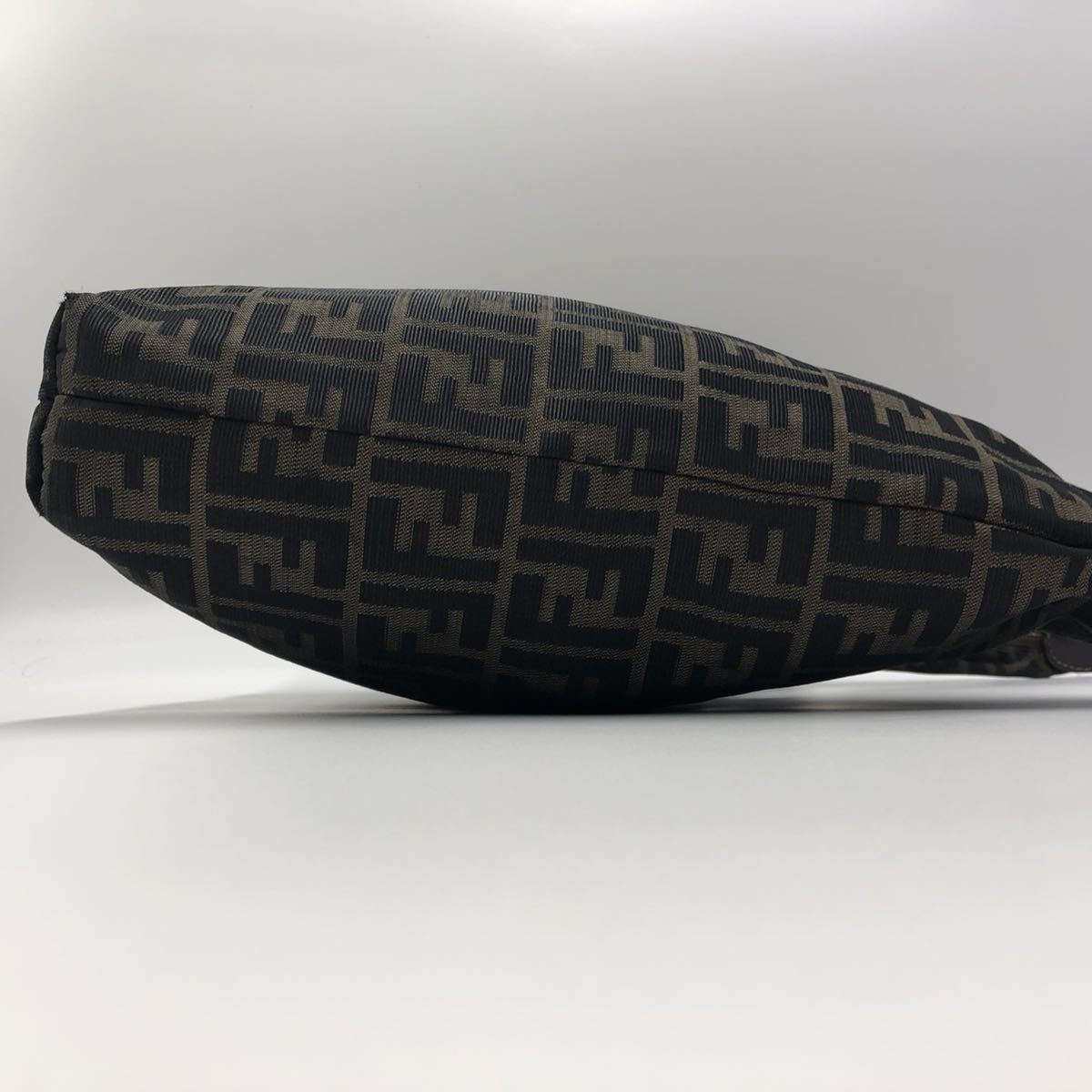 093 極美品 FENDI フェンディ 2way ハンドバッグ ショルダーバッグ 