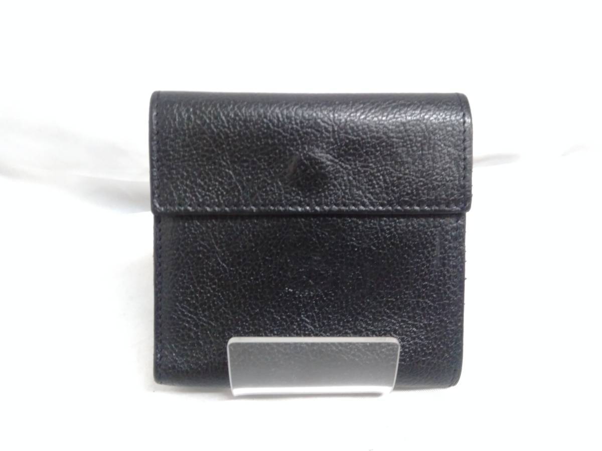 てんてん✨ IL BISONTE 二つ折り財布 黒 レザー ロゴ型押し