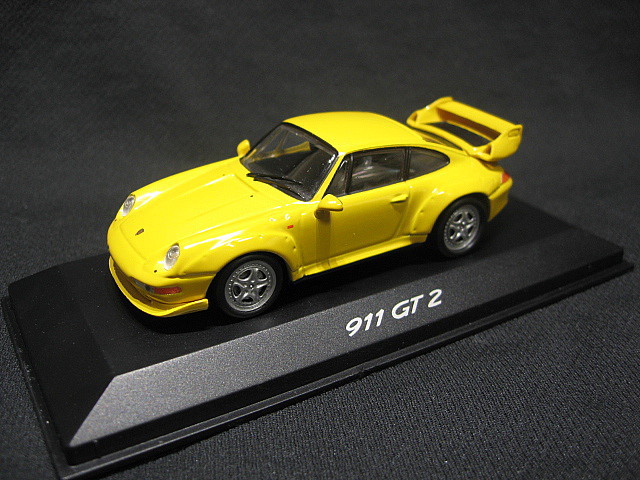 1/43 Porsche 911 (993) GT2 Street ／ ポルシェ 【公式通販】