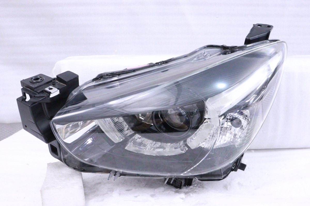 【定番，爆買い】 29-1582 ALH無 LED DJ3 デミオ 左ヘッドライト KOITO 100-18373 打刻:Z ユニット ブラック 純正 マツダ DM(ヘッドライト)｜売買されたオークション情報、yahooの商品情報をアーカイブ公開 - オークファン マツダ用