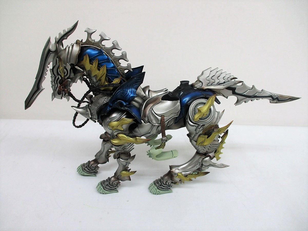 781P 魔戒可動 魔導馬 ギンガ & 銀牙騎士ゼロ フィギュア 3個まとめ  