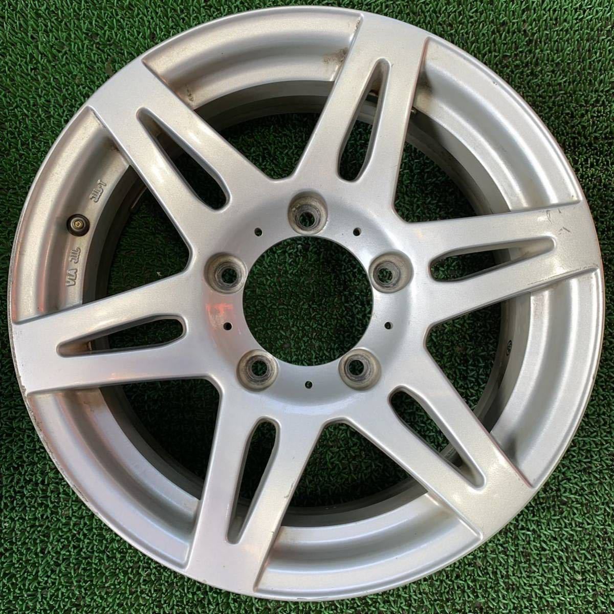 ☆ブリヂストン LIUFENG CV201 16インチアルミホイール 6J off +20 5H  