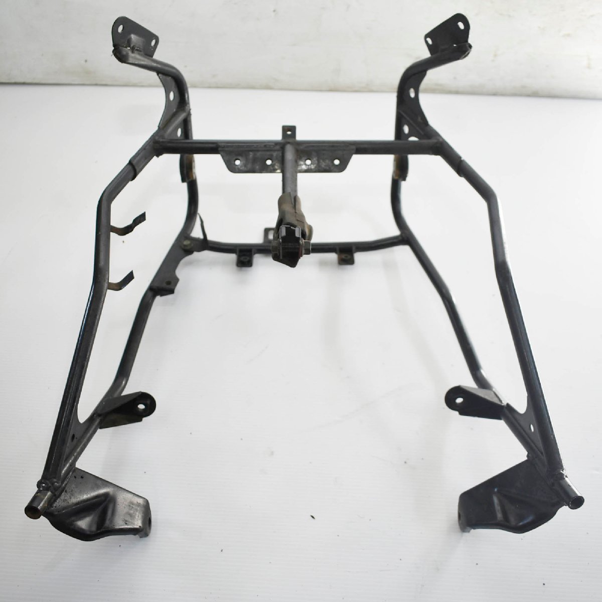 カワサキ GPZ900R ZX900A-072*** アッパーカウル ステー 【E】BIJ