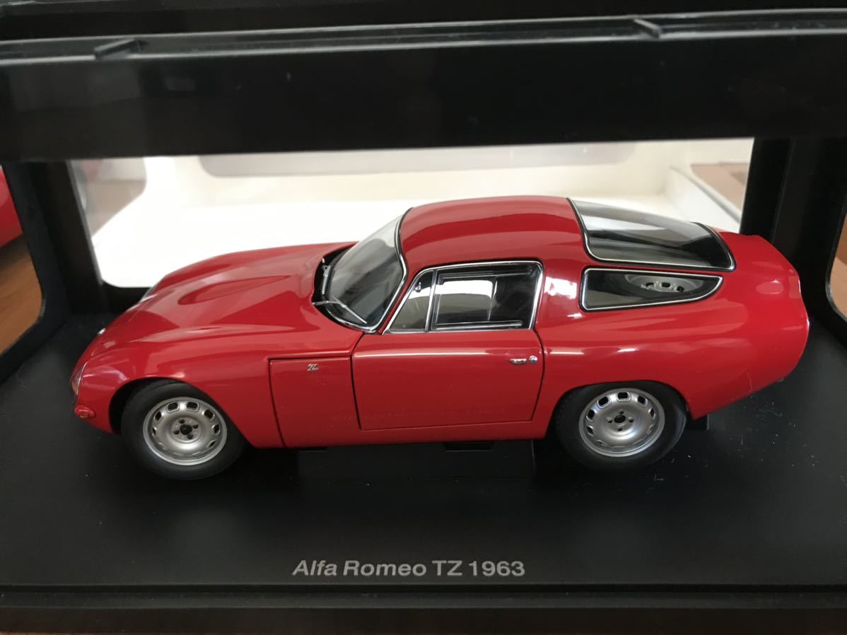 オートアート Autoart アルファロメオ TZ Alfa Romeo TZ 1/18(乗用車 