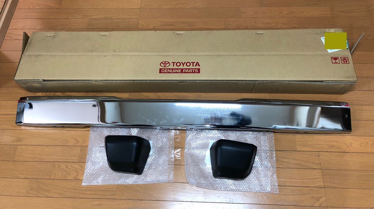 トヨタ 純正品 輸出用US ランクル60 リアバンパー コーナーセット
