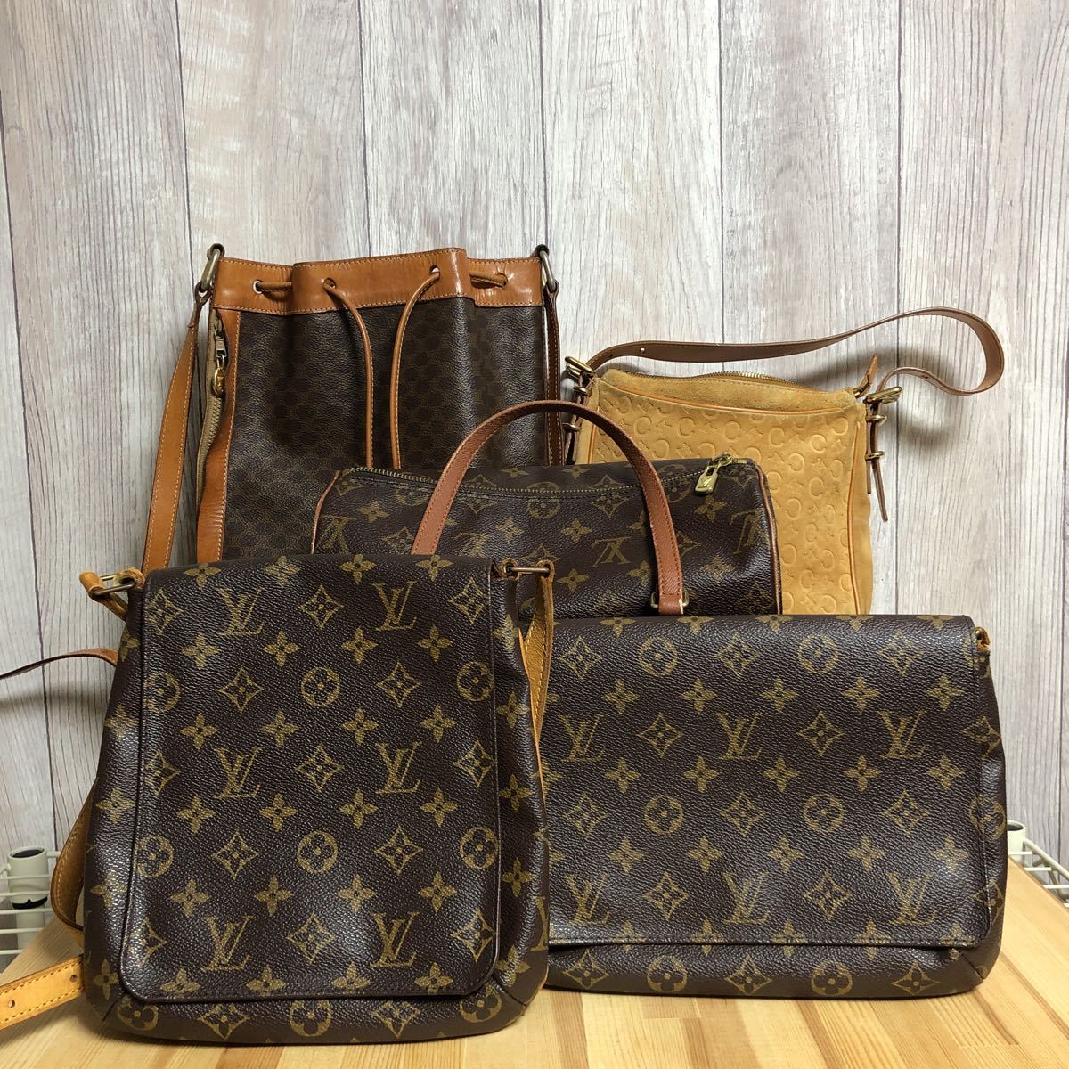 1円オークション ルイヴィトン セリーヌ LV CELINE 5点まとめて 