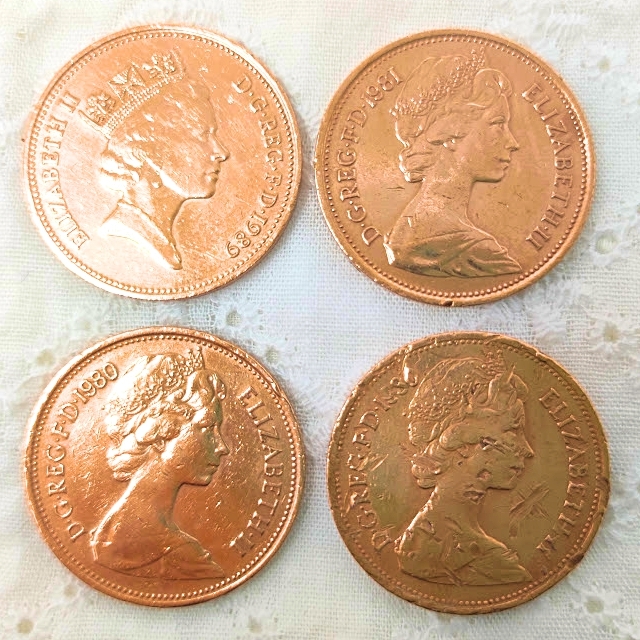 ☆1円スタート！ エリザベス女王 2世 コイン 4枚 イギリス 英国 UK 2 