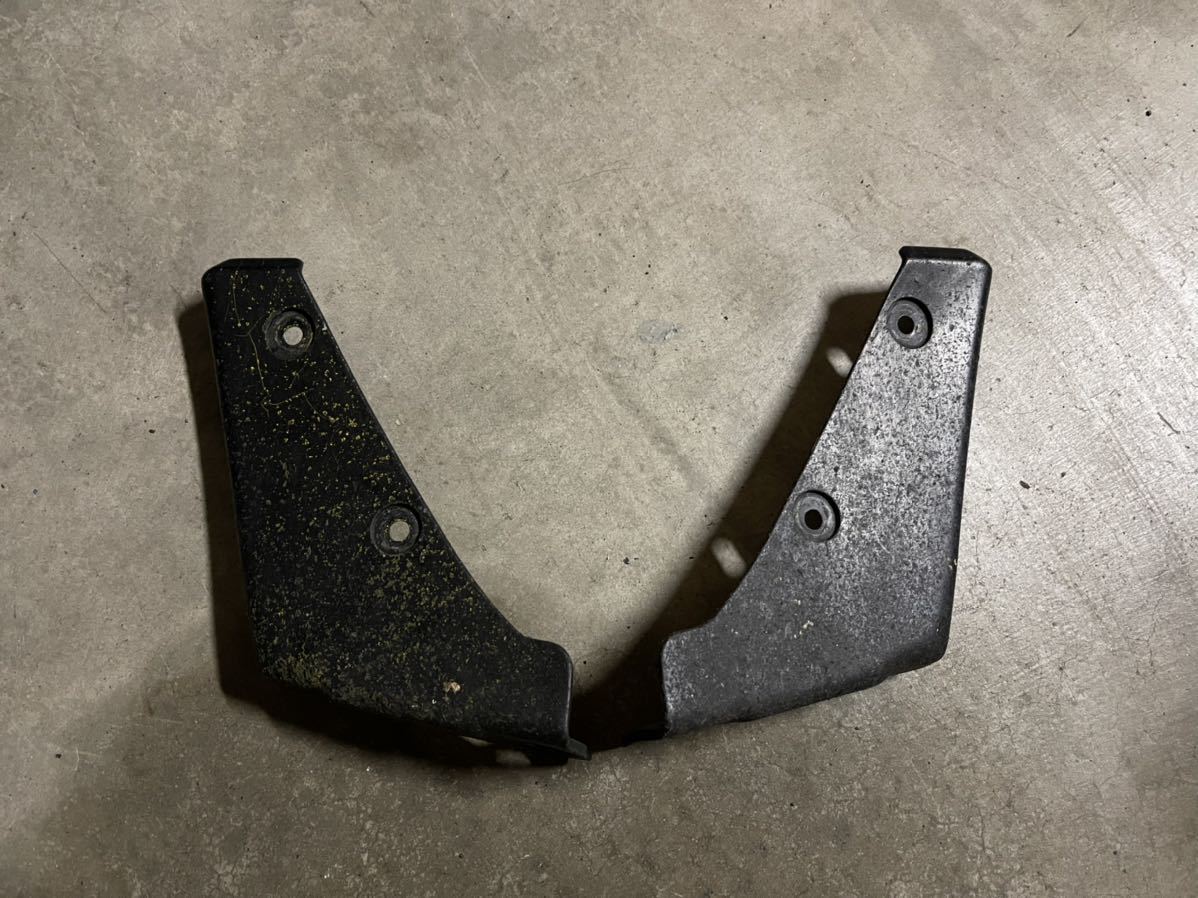 メーカー直送 AE86 レビン トレノ 純正サイドステップ フタ