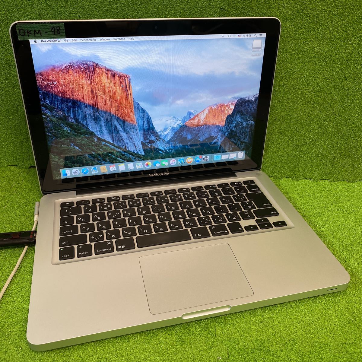 Ducky OK-M Wireless Keyboard | 0 Hotswap RGB Pro MacBook 16GB 