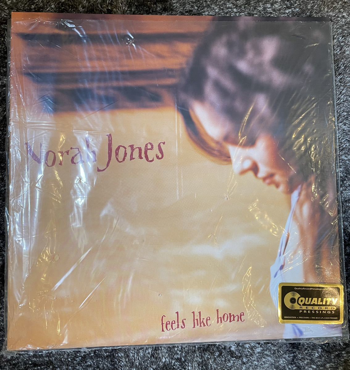  ノラ ジョーンズ Feels Like Home 12 inch Analog 200 grams(ボーカル)｜売買されたオークション情報、yahooの商品情報をアーカイブ公開 - オークファン ボーカル