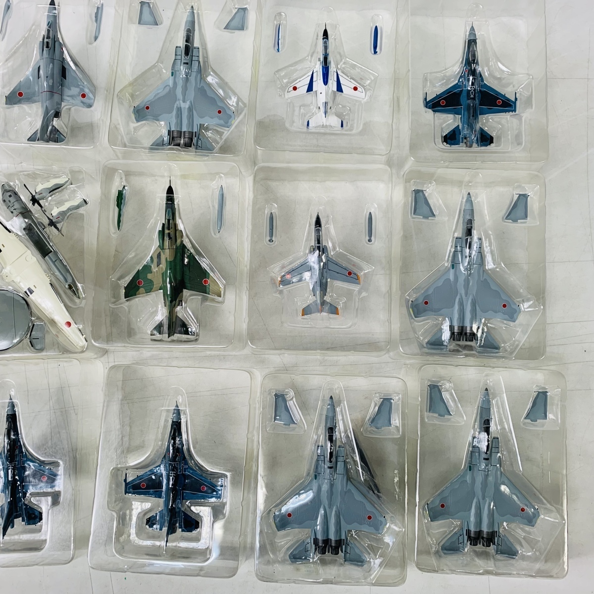 新古品 カフェレオ JWings Jウイング 第5弾 航空自衛隊の戦闘機 1/144