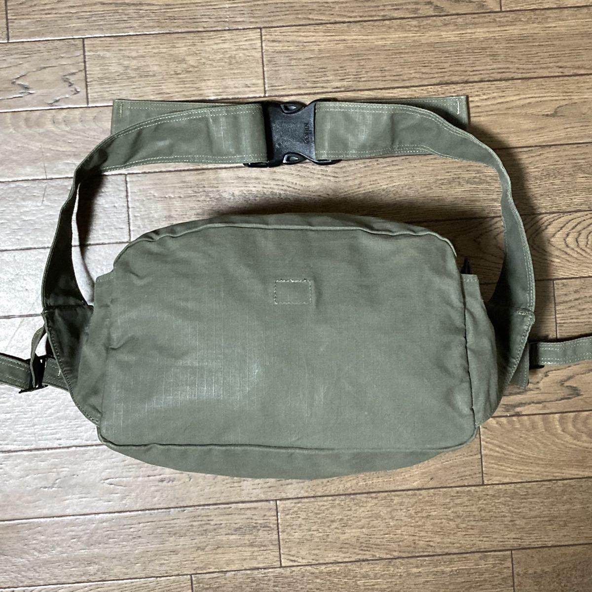 名品！PORTER ポーター 吉田カバン CUBEキューブ ボディバッグ