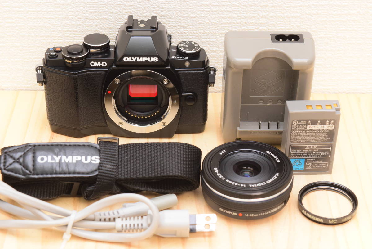 E-M10 OM-D IV Mark Olympus EZ - Kit Black 14-42 オリンパス 価格 