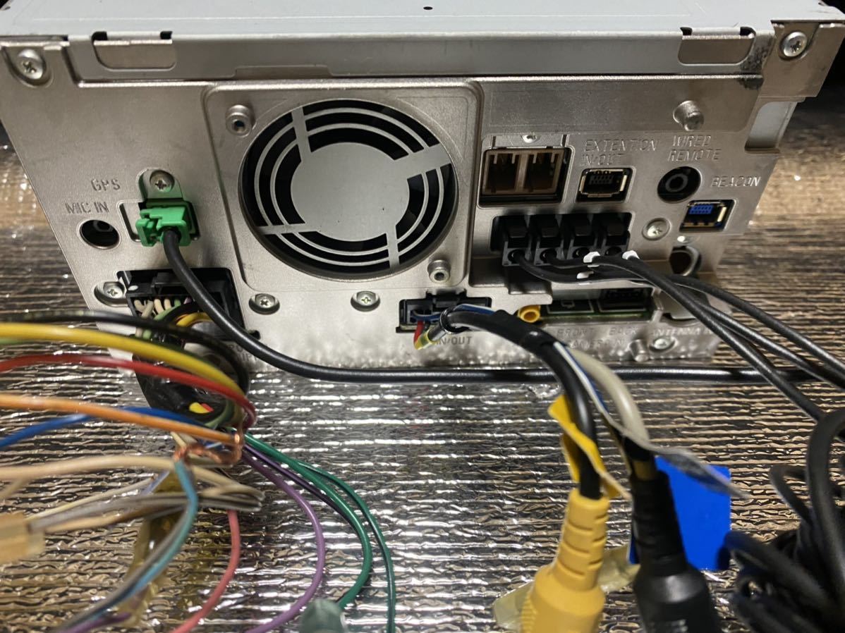 カロッツェリア AVIC-ZH07 中古ナビ CD⁄DVD⁄Bluetooth カロッツェリア