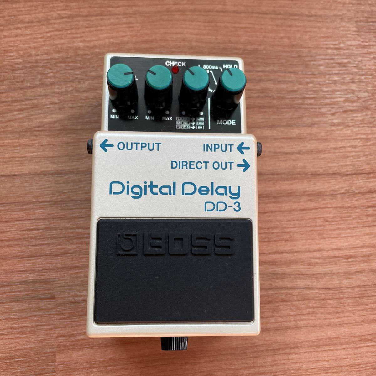 BOSS DIGITAL Delay デジタルディレイ DD-3 箱有り 新品同様 送料無料