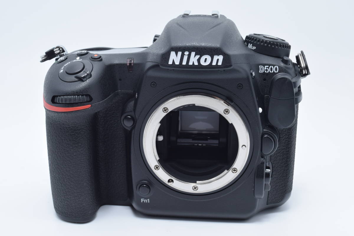 ☆美品！ショット数2986！元箱付☆Nikon D500 ボディ☆1346 D500