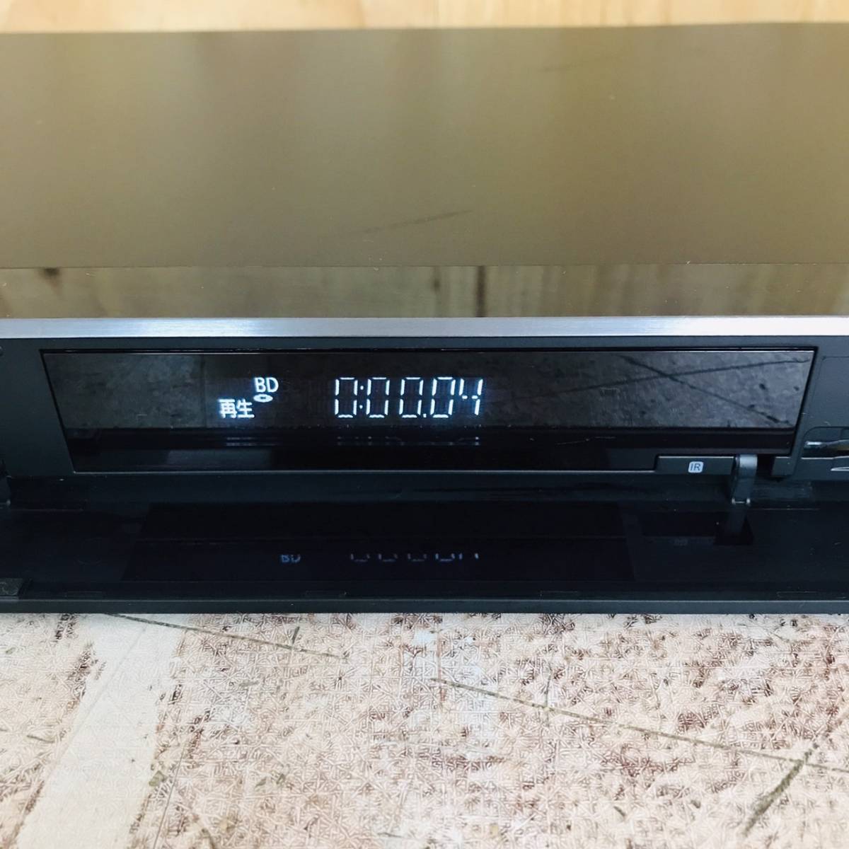 【数量限定，SALE】 [9-440]Panasonic パナソニック ブルーレイディスクレコーダー DMR-BRZ1020 2017年製　リモコン欠品/B-CASカード/HDMI付き