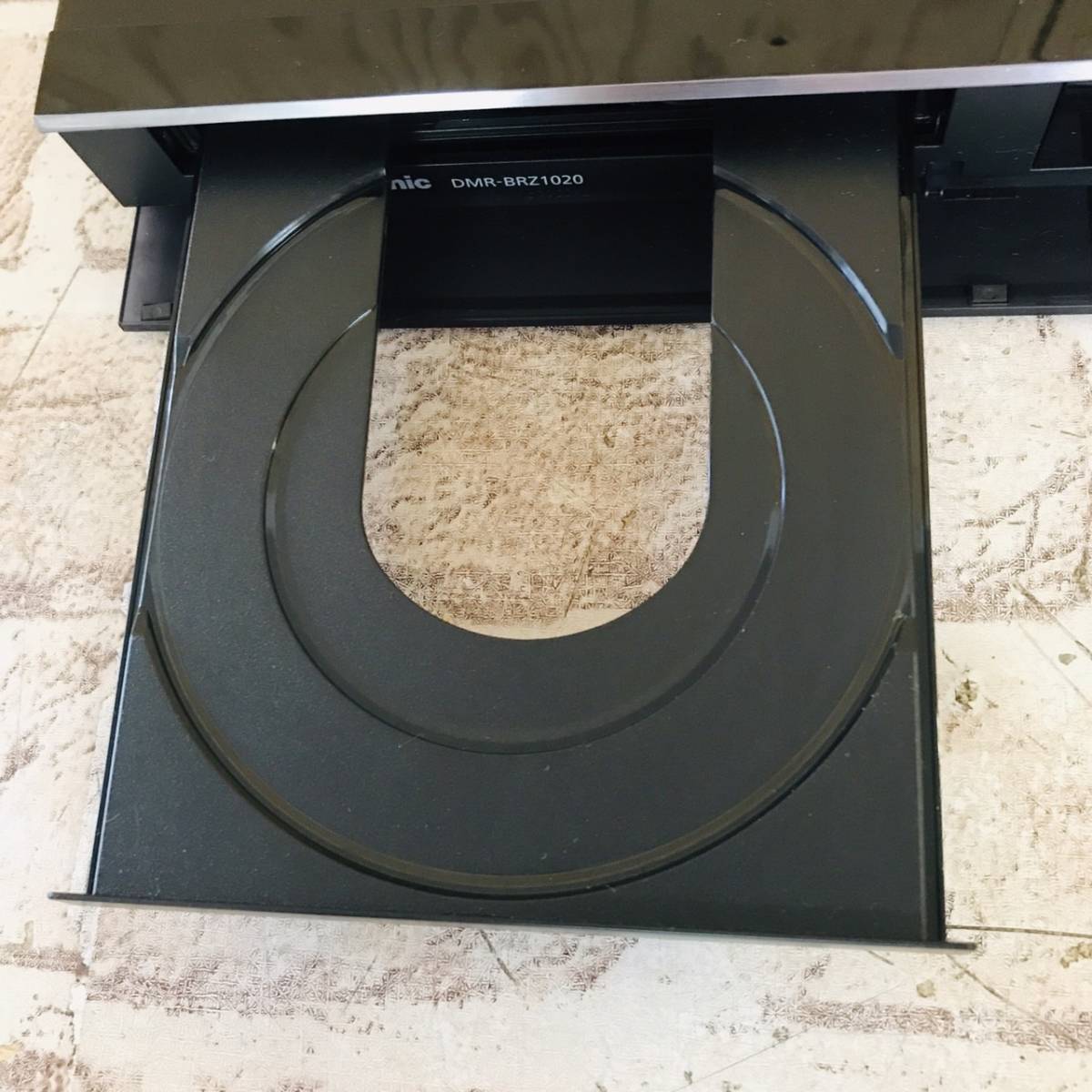 【数量限定，SALE】 [9-440]Panasonic パナソニック ブルーレイディスクレコーダー DMR-BRZ1020 2017年製　リモコン欠品/B-CASカード/HDMI付き