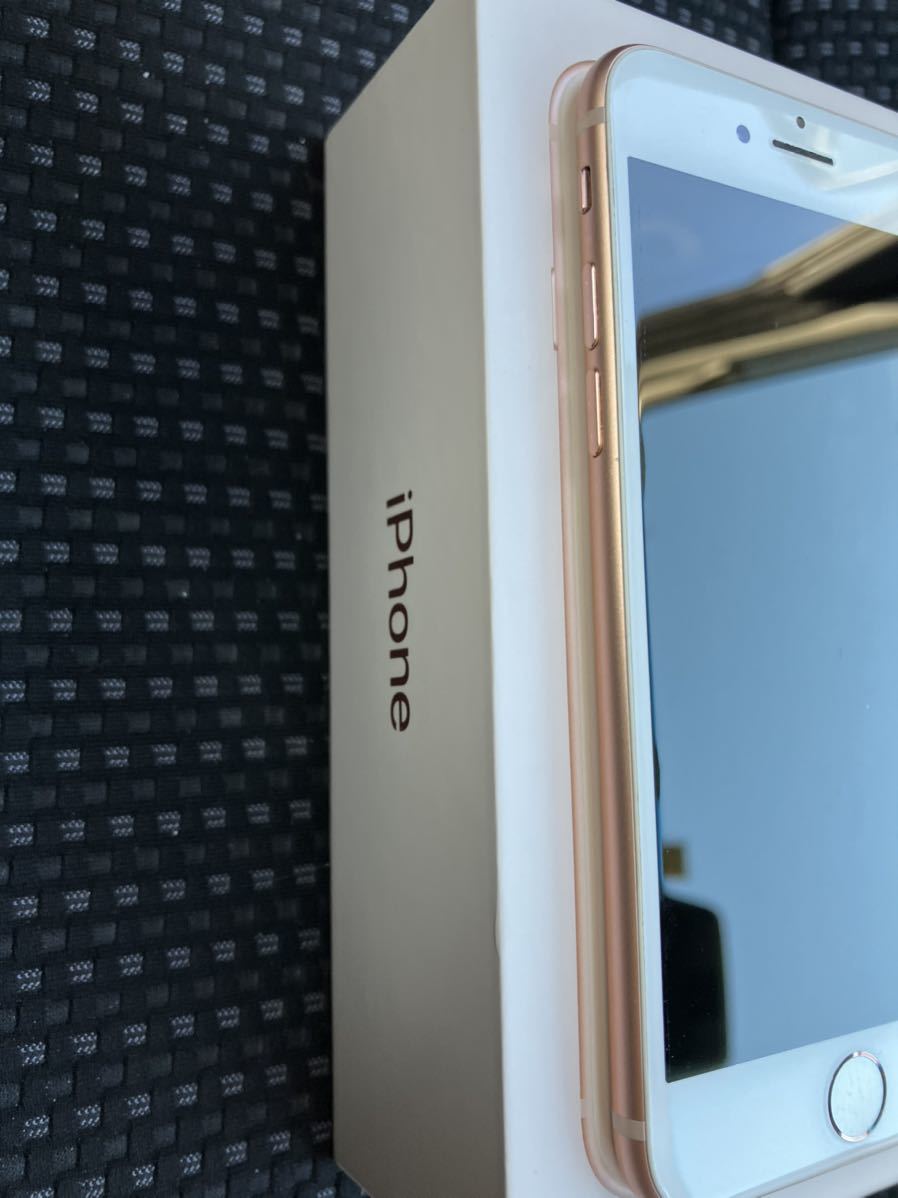 SIMフリー 64GB iPhone8 香港版SIMフリーiPhone8 美品Apple SIMロック 