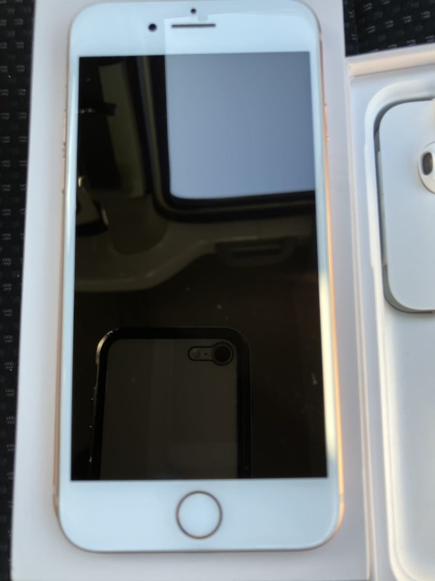 SIMフリー 64GB iPhone8 香港版SIMフリーiPhone8 美品Apple SIMロック 