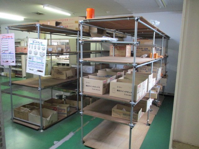新品，限定SALE 1 引取限定 東京都八王子市 令和4年10月6日 木 限定 1円 メタルラック スチールラック 鉄パイプ 2台 現状品(スチール)｜売買されたオークション情報、yahooの商品情報をアーカイブ公開 - オーク スチール