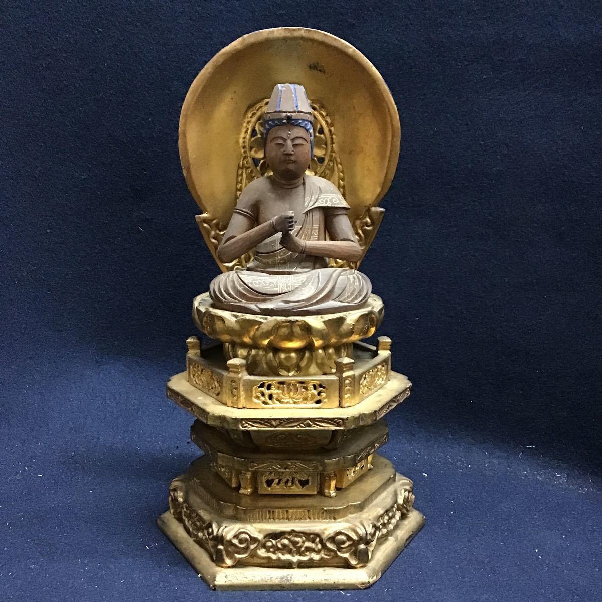大日如来座像 年代不詳 木像金箔 彫刻・オブジェ｜彫刻・オブジェ