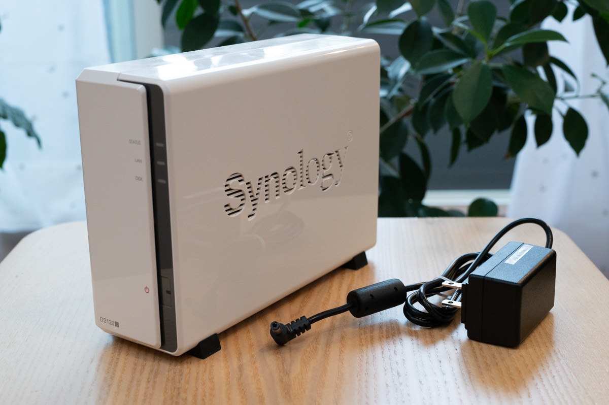 Synology NASキット 1ベイ DS120j/JP 512MBメモリ Synology NASキット 1ベイ DS120j/JP 512MBメモリ