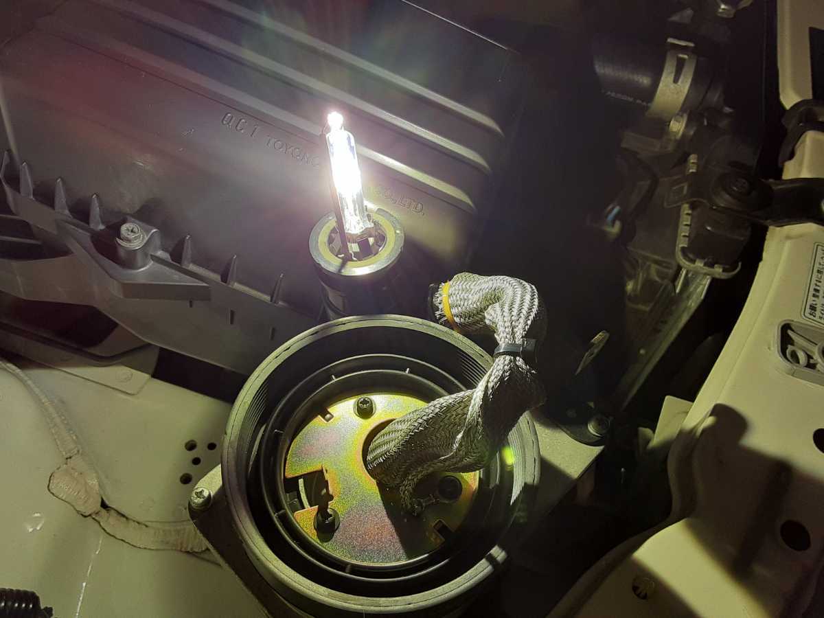 DC2/DB8 インテグラタイプR 98スペック ヘッドライト用 純正HID
