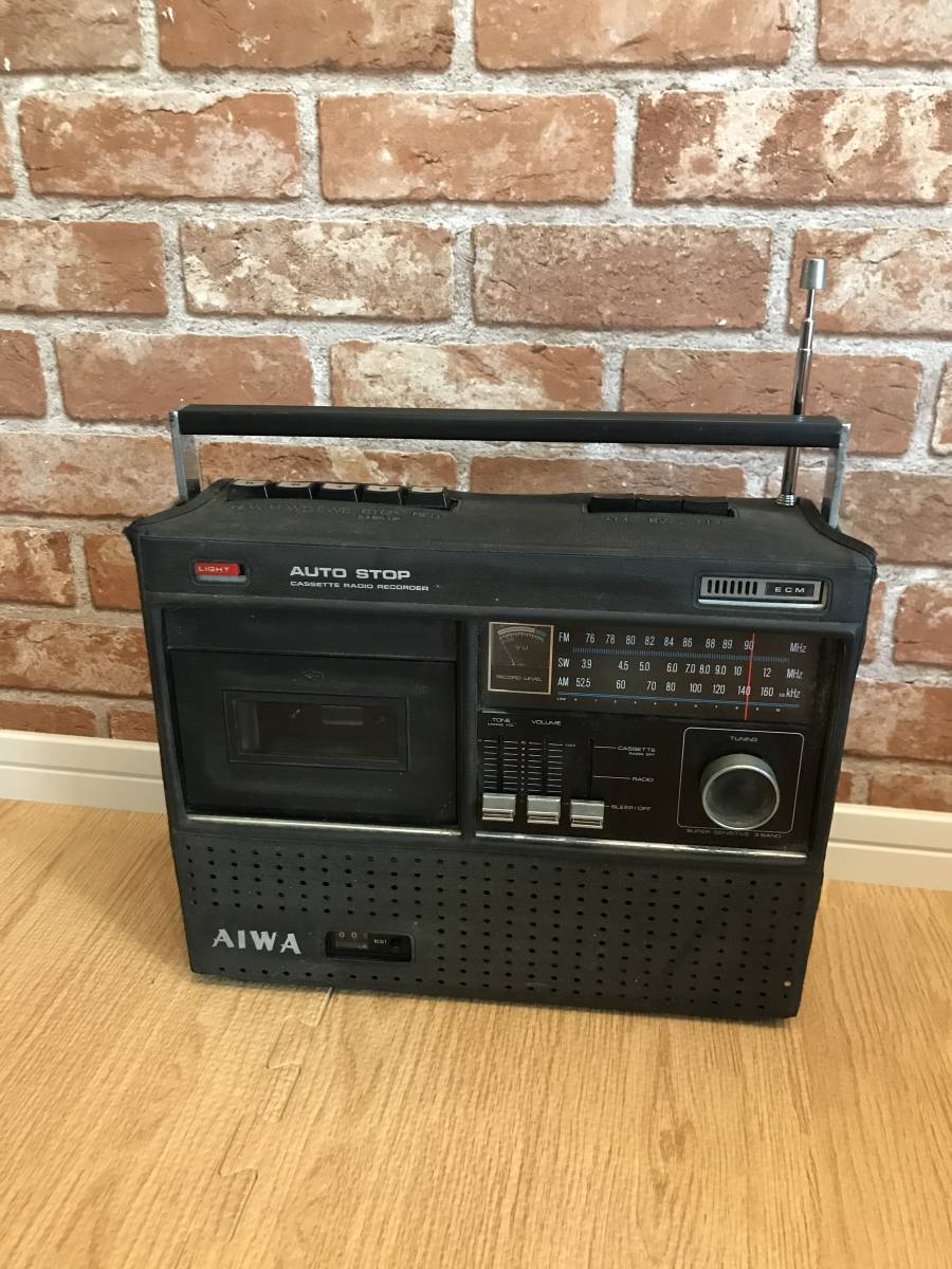 お買い得，豊富な 昭和レトロ/ヴィンテージ/通電OK AIWA/アイワ FM/AM/SW 3バンドラジオ付カセットレコーダー TPR-210 ACコード付(ラジカセ)｜売買されたオークション情報、yahooの商品情報をアーカイブ公開 - オーク ラジカセ