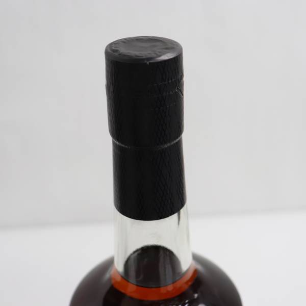 2本セット】BOWMORE ASTON MARTIN 18年 10年 Review: Bowmore x Aston