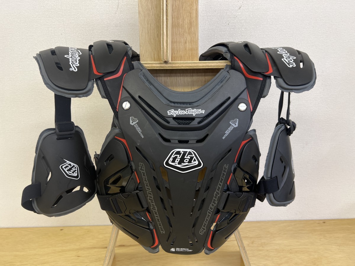 美品！トロイリーデザインズ BG5955 チェストプロテクター アダルト