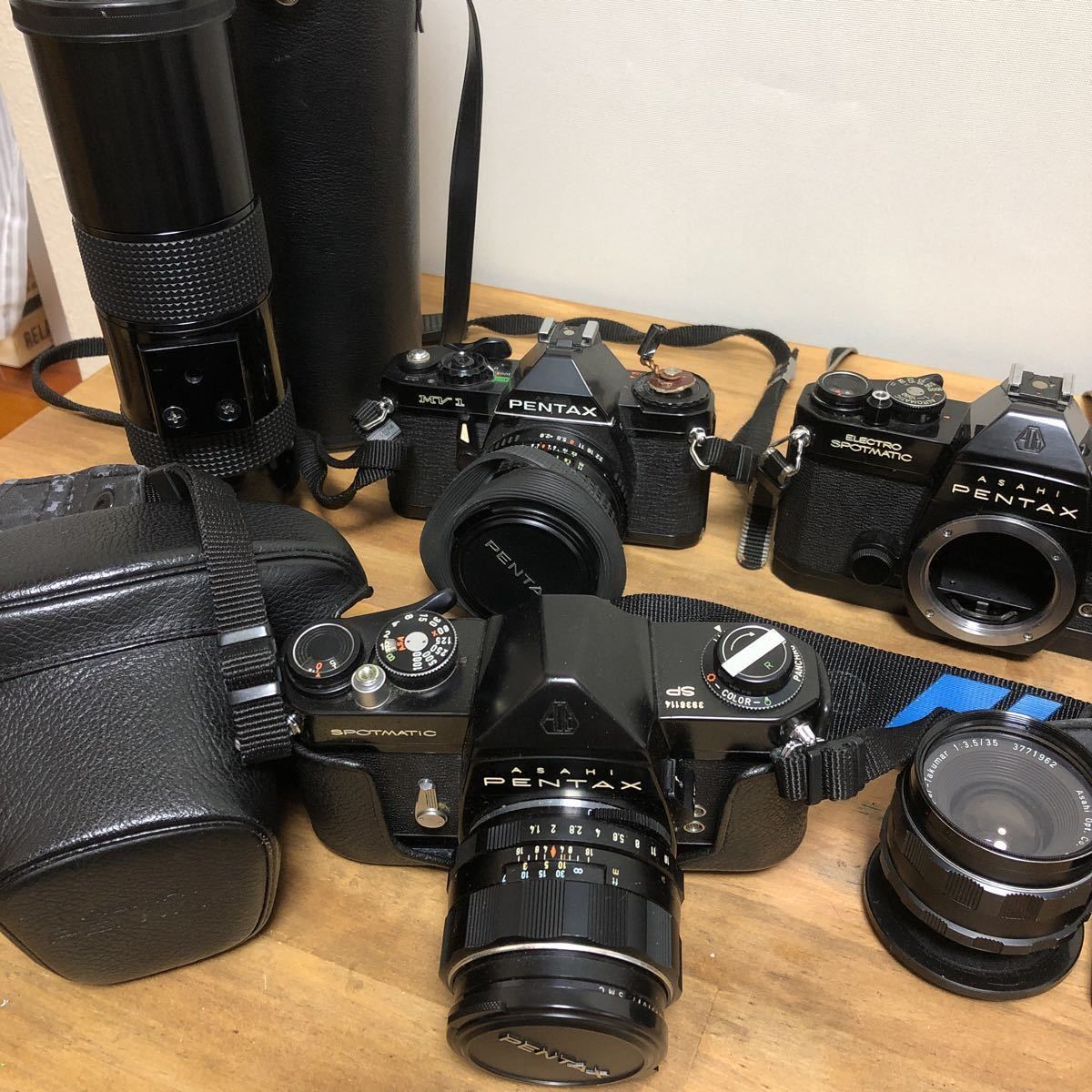 PENTAX ペンタックス【カメラレンズセット】SPOTMATIC ・MV1 ・ES ・MC Skylight 1B ・smc PENTAX-M・TAKUMAR 1:1.8/55 5263341 ・ZOOM PENTAX SPOTMATIC ペンタックス カメラセット SPOTMATIC本体レンズセット セット