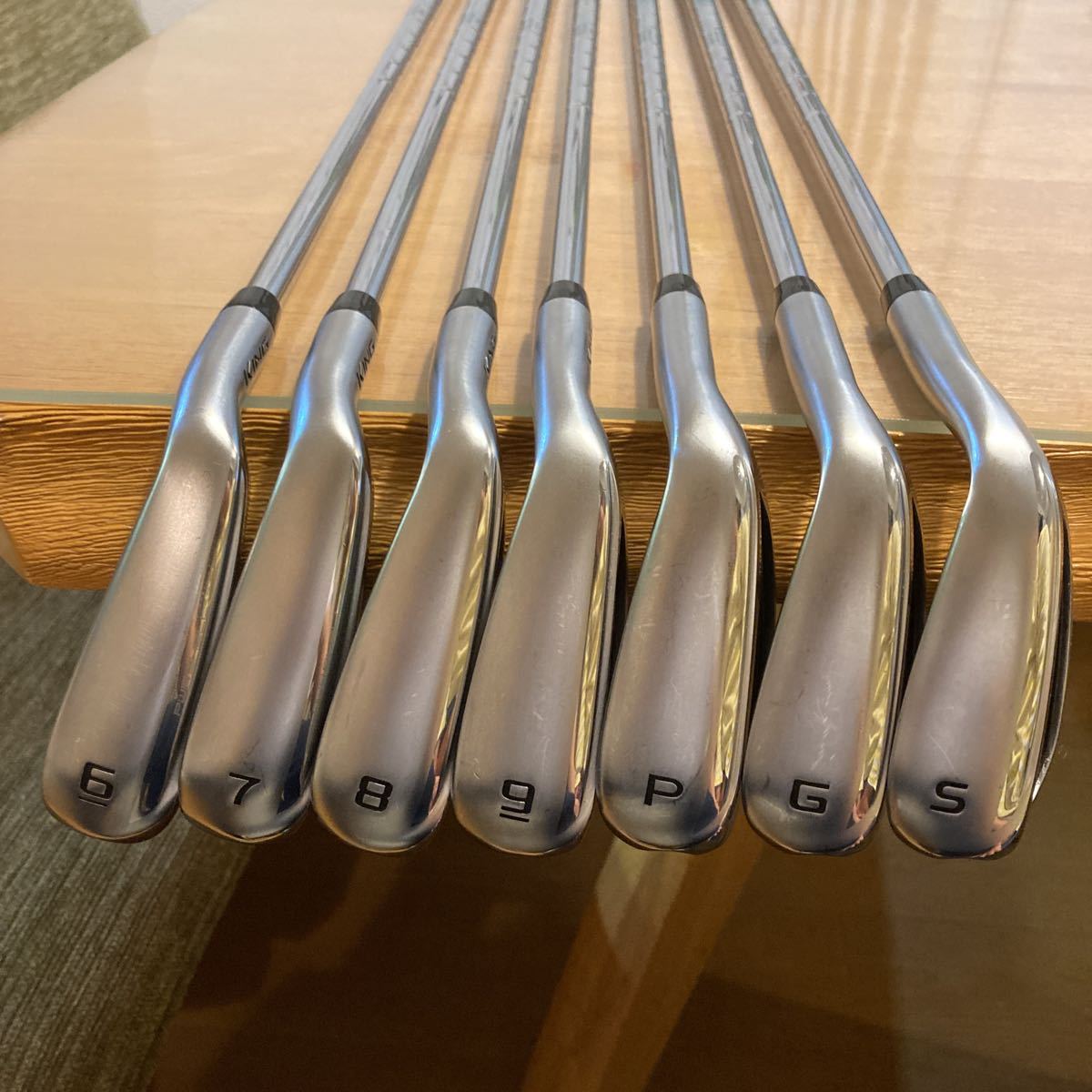コブラ　RAD SPEED 6番〜SW 7本セット　NS950neo フレックスS グリップ　eliteグリップ　新品同様_4