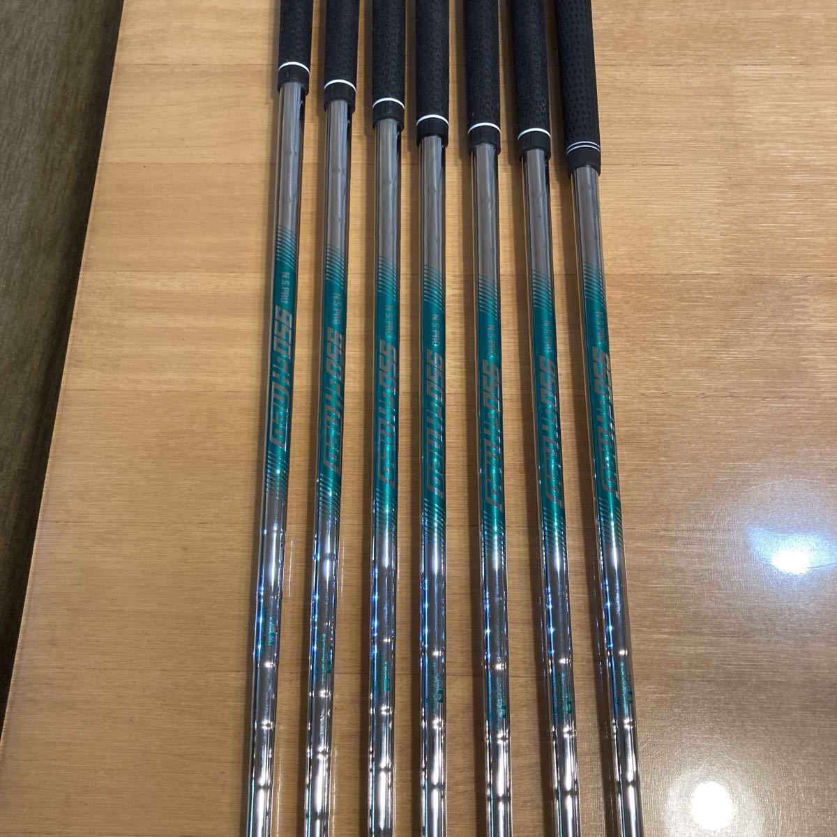 コブラ　RAD SPEED 6番〜SW 7本セット　NS950neo フレックスS グリップ　eliteグリップ　新品同様_5