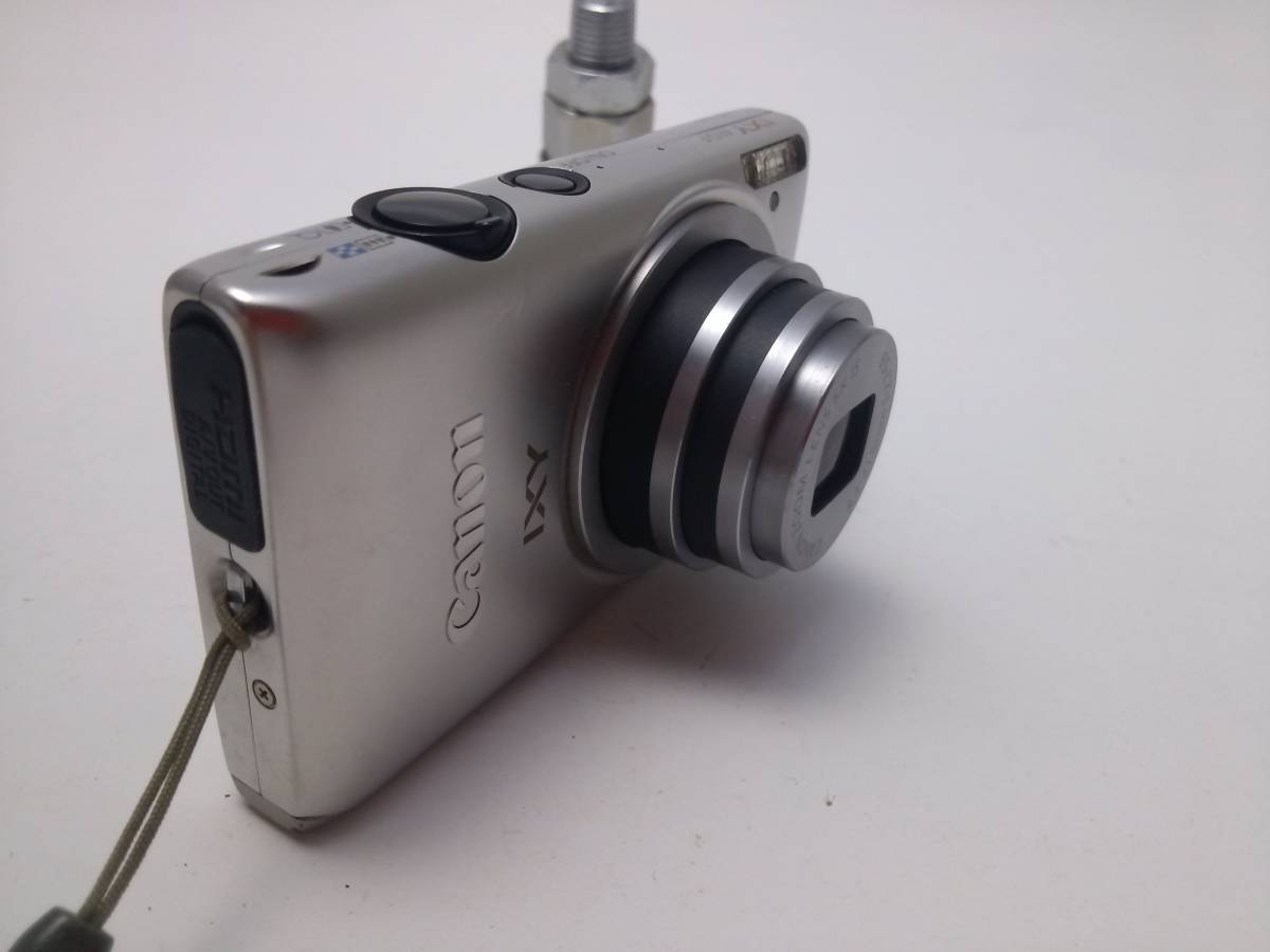CANON キャノン 1，210万画素 IXY410F 中古。